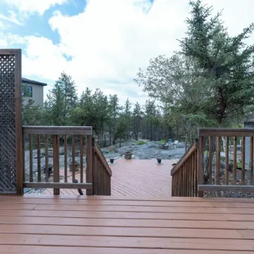 Northern Solace, 2 Bedrooms, 2 Bathrooms, Kitchen, Living Room, 5 Min to Airport