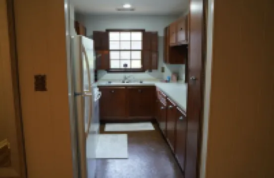 Charming 3-bedroom house with pool, office in Montgomery