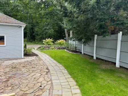 Lakefront Retreat Near Portland – Modern Comfort with Classic Charm.