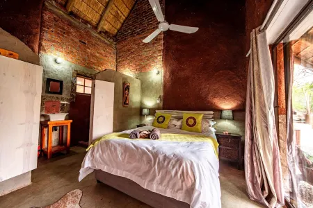 Calabash Safari Lodge