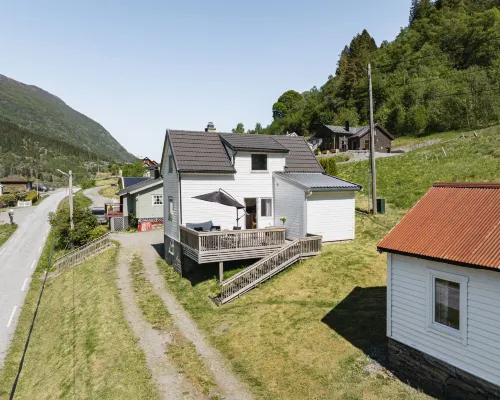 Indresfjord Hotels in Vik