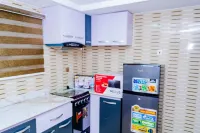 Charming 3-bedroom bungalow with AC, WiFi in fantastic Prince Courts