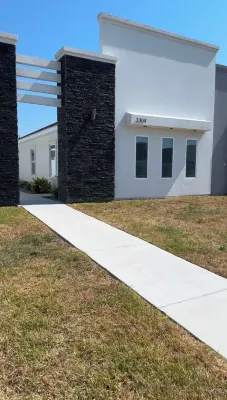 Luxury 1-bedroom apartment in McAllen near major  Hospitals , WiFi, AC