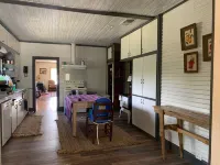 Secluded 3/2 farmhouse with scenic patio, wildlife on private acreage