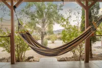 Peaceful Ranch House on 10 Acres! Hot Tub/Mountain Views