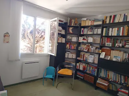 Very comfortable house close to the historic center of Avignon and Villeneuve!