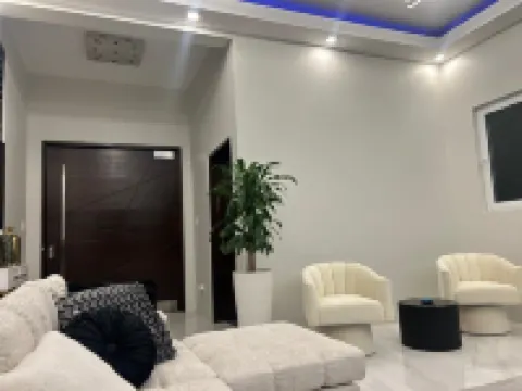 Zafira Luxe Ocean View Villa, Gourmet Kitchen, Pool & BBQ