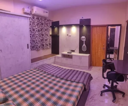 T2 Lovely 2 bedroom hill view with covered parking