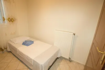 Thessaloniki Blue Escape by ΜΡS Hotels near Mammy Cool