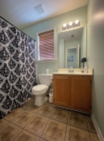 Fully fenced 3-bedroom house with garage in quiet and delightful Indian Trail
