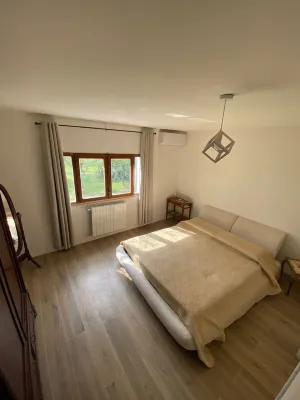 3 Bedroom Apartment in Cintolese Hotels in Monsummano Terme