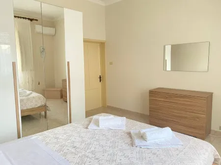 The Palm House Отели в г. Пакино