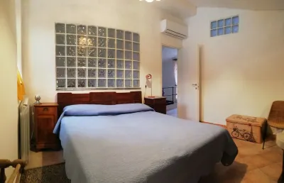 Typical Ligurian house on two floors with a beautiful view over Levanto valley Hotels near Levanto