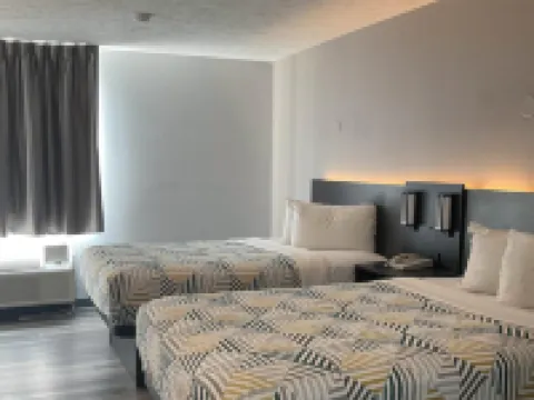 Motel 6 Omaha, NE - IAT West Hotels in Sarpy County