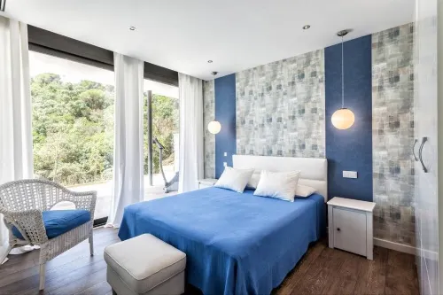 Luxury at your fingertips