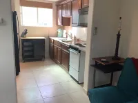 Cute Casita  in charming Palm Desert with WiFi, AC and Pool