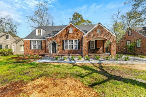 Pet Friendly 4 BR Near Hospitals and Maxwell Base