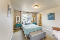Group Friendly! Rockaway Beach Oasis w/ Game Room - 4 stjerner