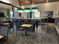 Comfort Inn & Suites Toledo North - Morgenmad
