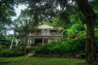 Kelimutu Crater Lakes Ecolodge