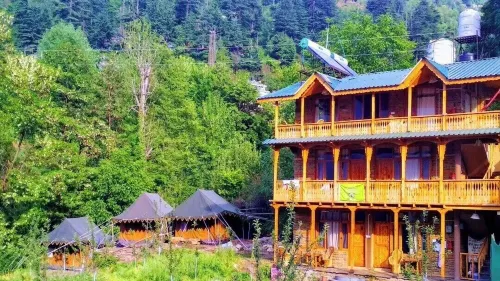 HBA Family loft studio Hotels in Naggar