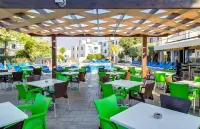 Green Bungalows Hotel Apartments - Parking