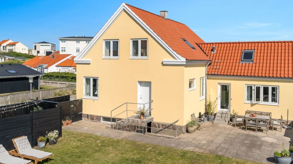 "Bruse" - 125m from the Sea