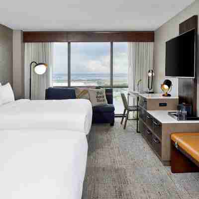 Renaissance Mobile Riverview Plaza Hotel Rooms