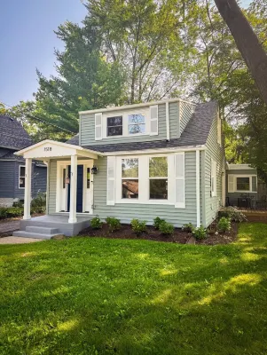 St. Charles Riverview Retreat