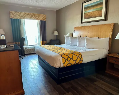 Baymont by Wyndham West Plains Hotels in Howell County