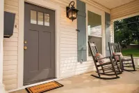 The Cottage on Main