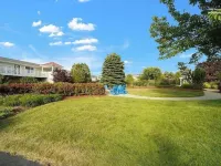 Cute condo with pool ideal for spring and summer fun Hotels in Douglas