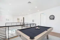 The Dream Delray/ 4 Br En-Suite Pool Home - شرفة