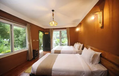 Trishuli Villa Hotels in der Nähe von Global IME Bank Limited, Kurintar Extension Counter