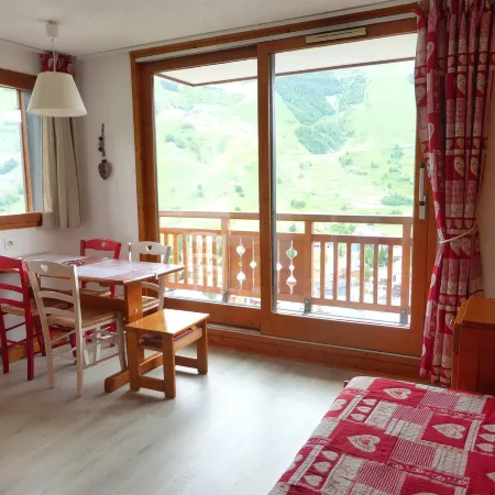 Alpine Escape with Terrace Отели в г. Веноск
