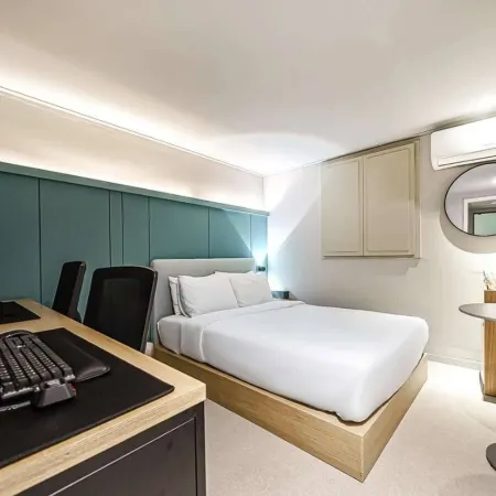 Hotel Yam - Paju Geumchon Отели рядом с достопримечательностью «Стадион Пхаджу»