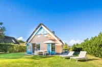Holiday Home on Texel with Spacious Garden
