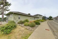 Crescent City Getaway w/ Panoramic Ocean Views! - pantai