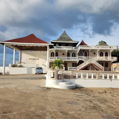 Kaisers Sunset Hotel -Adult Only -Negril Hotels near Negril Cliffs