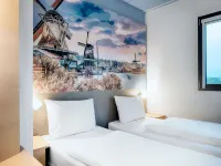B&B HOTEL Amsterdam-Zaandam Hotels in Zaandam
