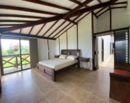 Dharma Biotherapy Hotel Hoteles en 