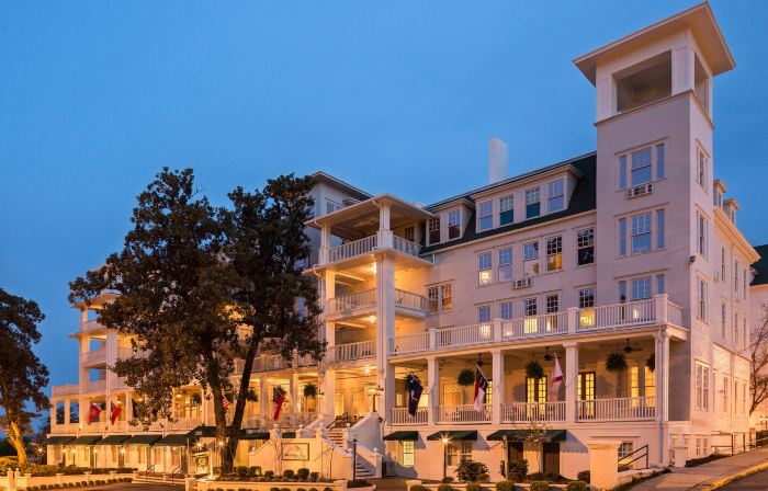 The Partridge Inn Augusta, Curio Collection by Hilton