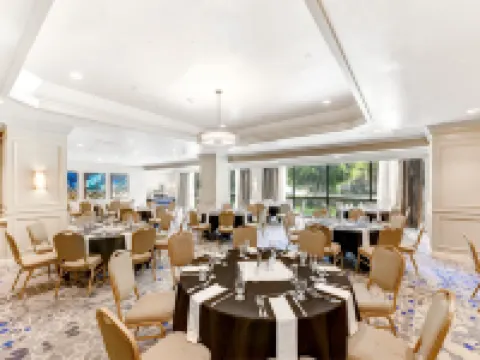 Embassy Suites by Hilton Anaheim Orange Hotels in Orange