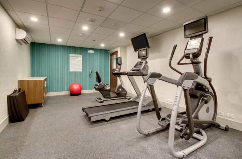 Holiday Inn Express & Suites Aurora - Naperville by IHG photo 4