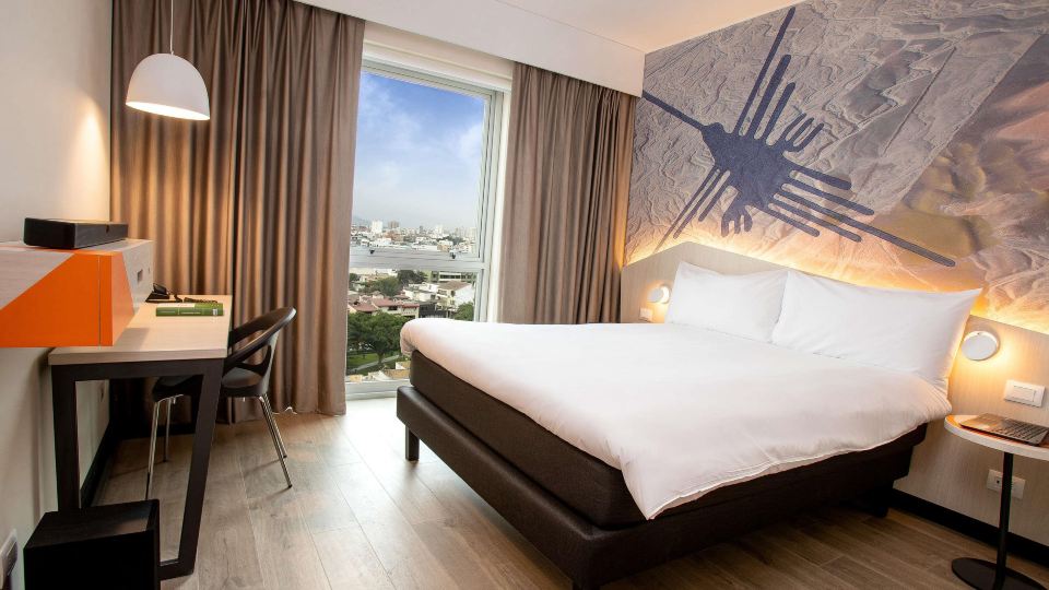 HOTEL IBIS STYLES LIMA BENAVIDES MIRAFLORES