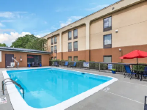 แฮมป์ตันอินน์ เอเคน โรงแรมในเอเคน