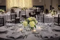 DoubleTree by Hilton Boston - Andover - breakfast