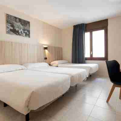 Hotel Encamp Rooms