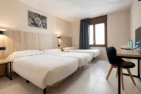 Hotel Encamp Hotels near Casa de Papá Noel - Santa Claus en Andorra