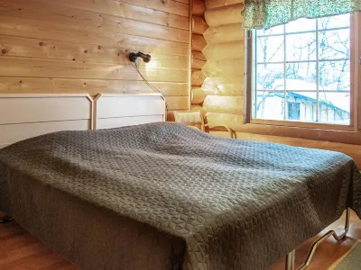 Kilpis-Arkki Hotels near Saana